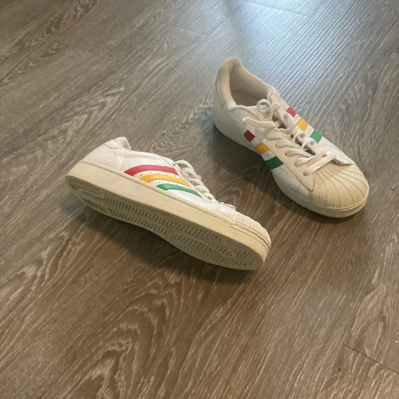 Adidas Superstar - Picture 6 of 8